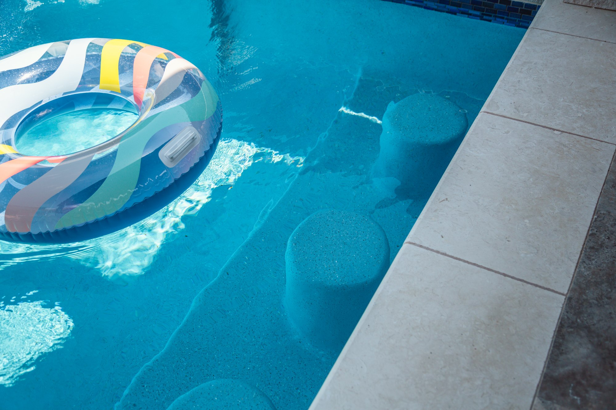 Modern Pool with Luxury Loungers & Outdoor Living — Prosper, TX — photo 17