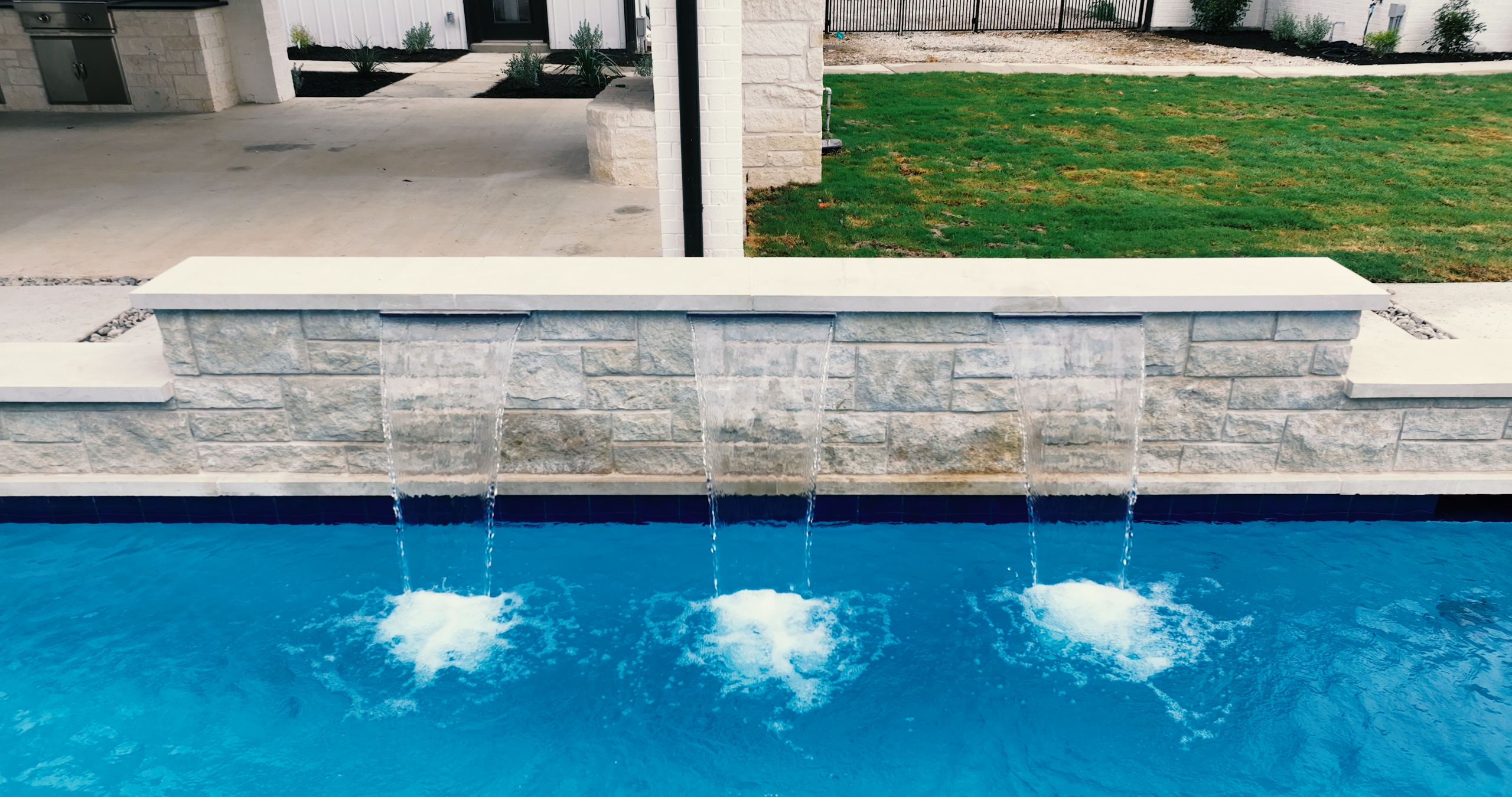 modern pool feature